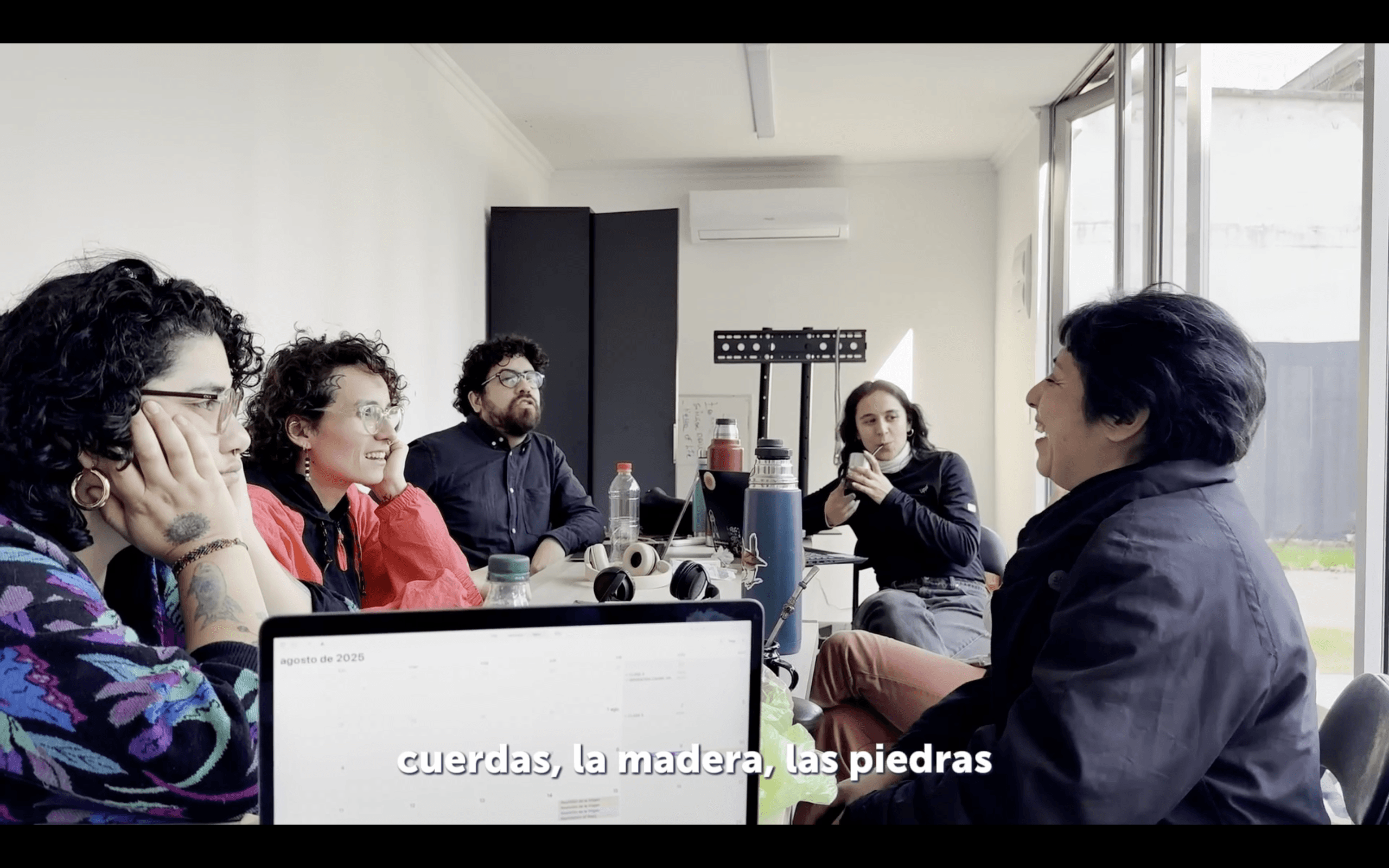 Voces que habitan